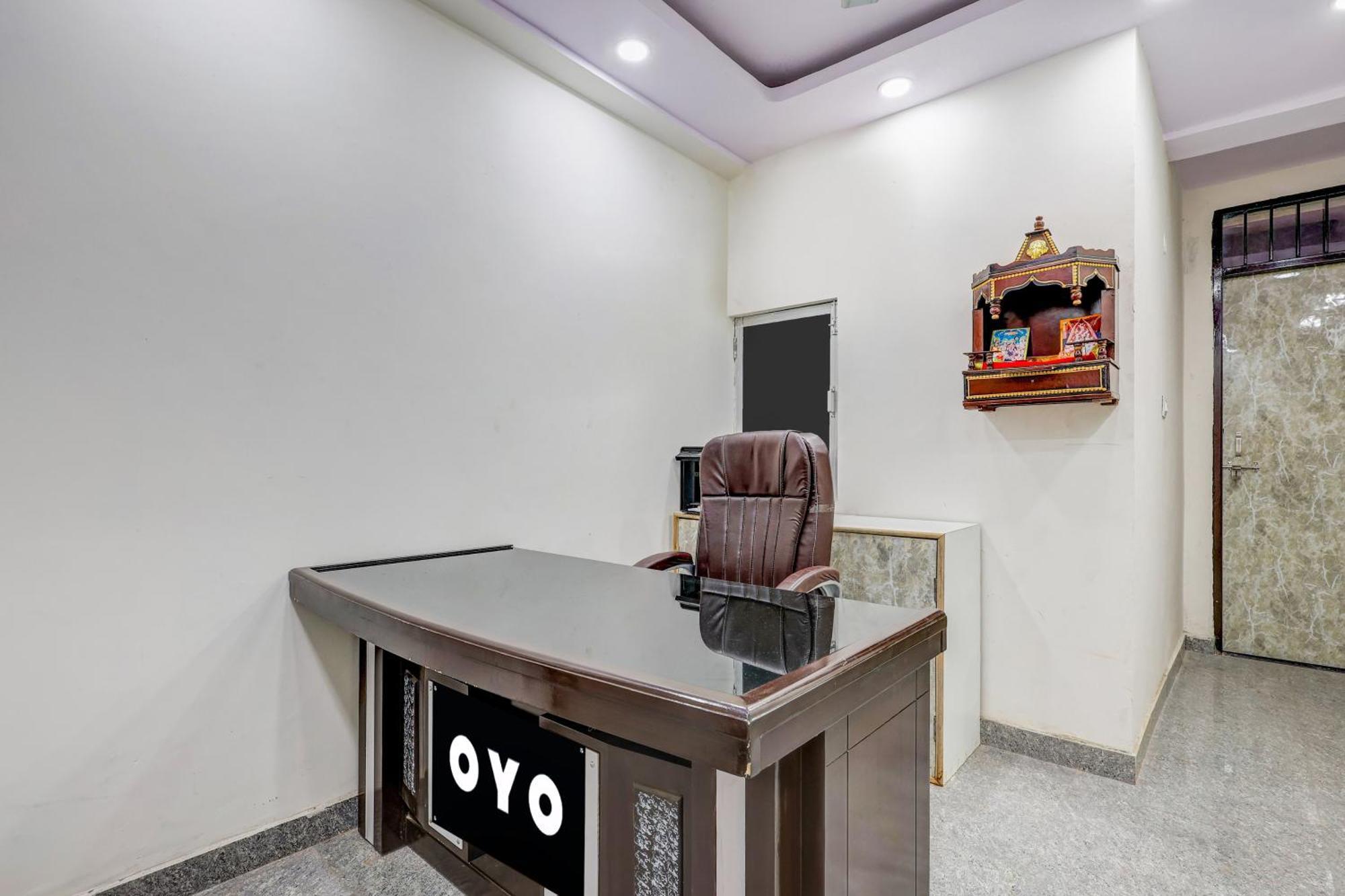 Hotel O Govind Residency New Delhi Extérieur photo